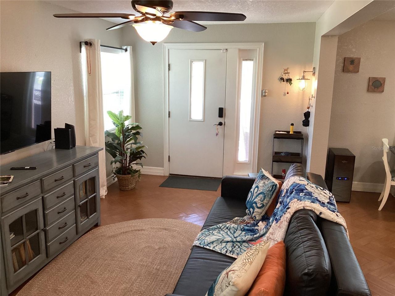 401 Pennsylvania Avenue, Crystal Beach, FL 34681 Photo