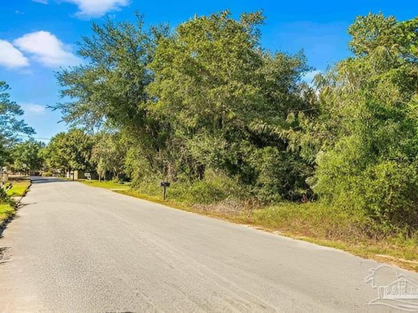 Lot 52 Pentagon St, Gulf Breeze, FL 32563