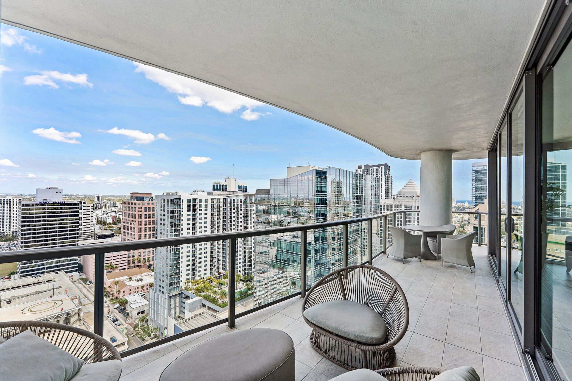 100 E Las Olas Boulevard, Unit 3001, Fort Lauderdale, FL 33301 Photo