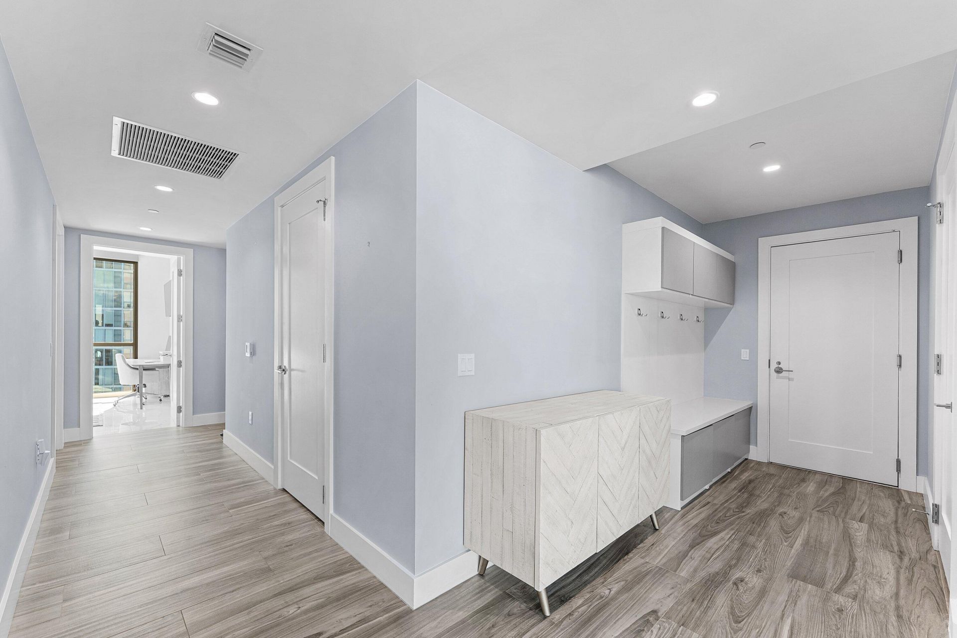 100 E Las Olas Boulevard, Unit 3001, Fort Lauderdale, FL 33301 Photo