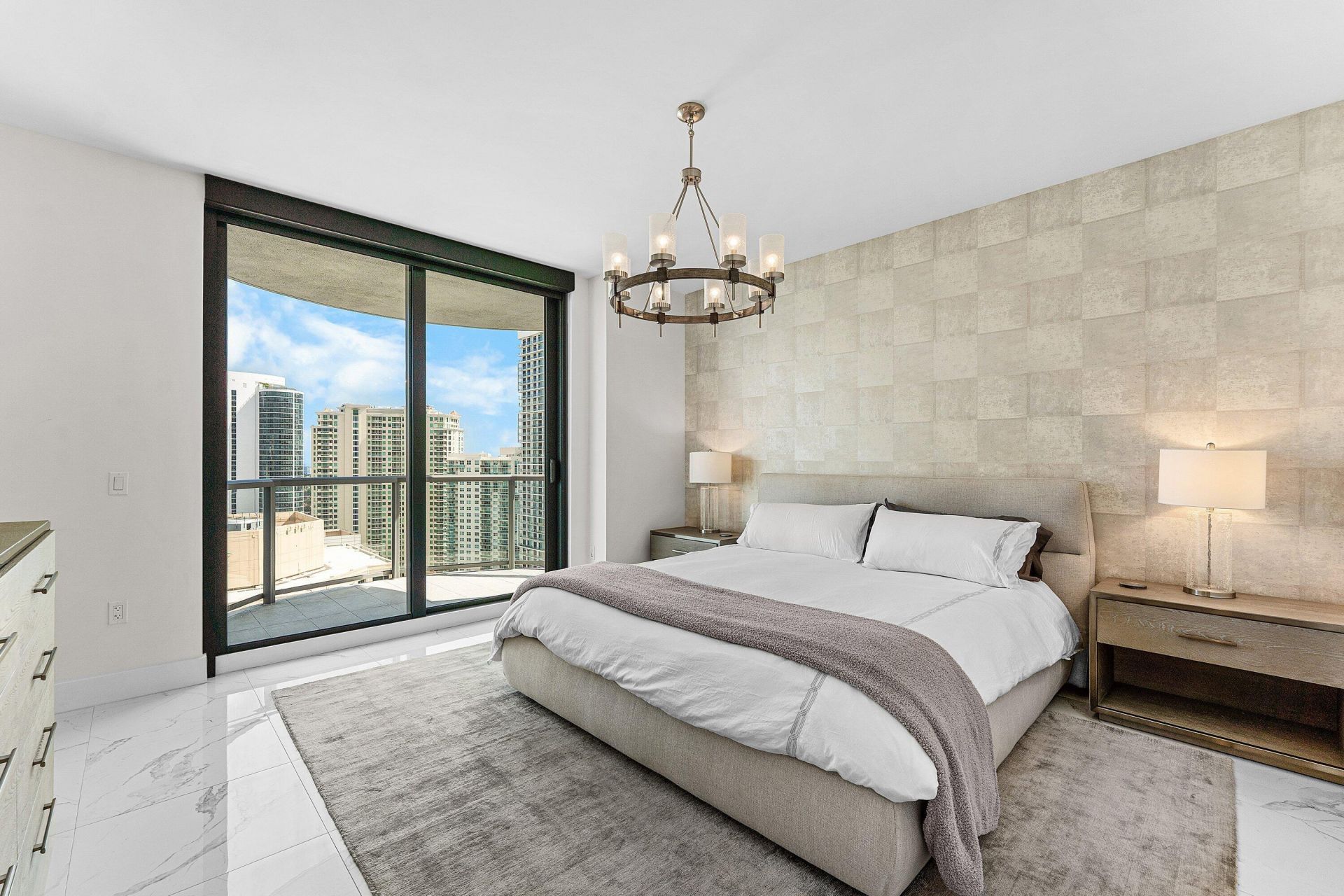 100 E Las Olas Boulevard, Unit 3001, Fort Lauderdale, FL 33301 Photo