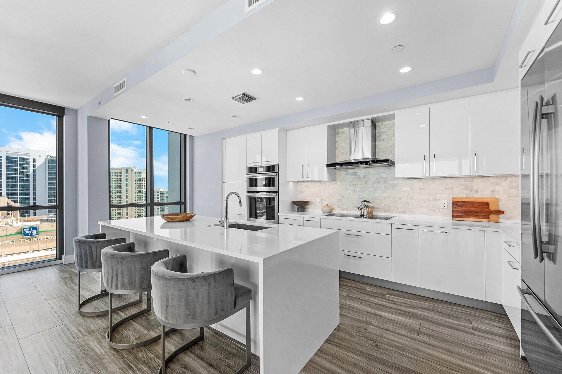 100 E Las Olas Boulevard, Unit 3001, Fort Lauderdale, FL 33301 Photo