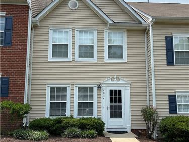 4034 Trisha Trail, Midlothian, VA 23112