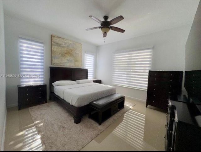 17181 SW 91st St , Miami, FL 33196 Photo