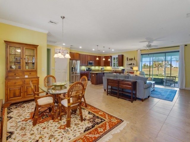 618 Gossamer Wing Way, Sebastian, FL 32958 Photo