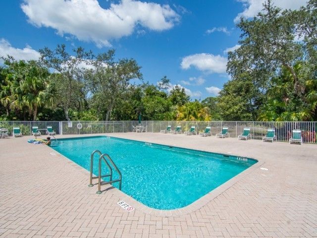 618 Gossamer Wing Way, Sebastian, FL 32958 Photo
