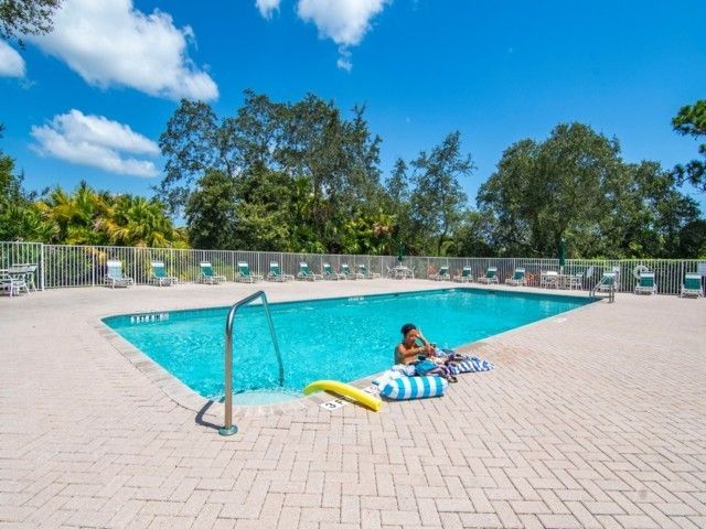 618 Gossamer Wing Way, Sebastian, FL 32958 Photo