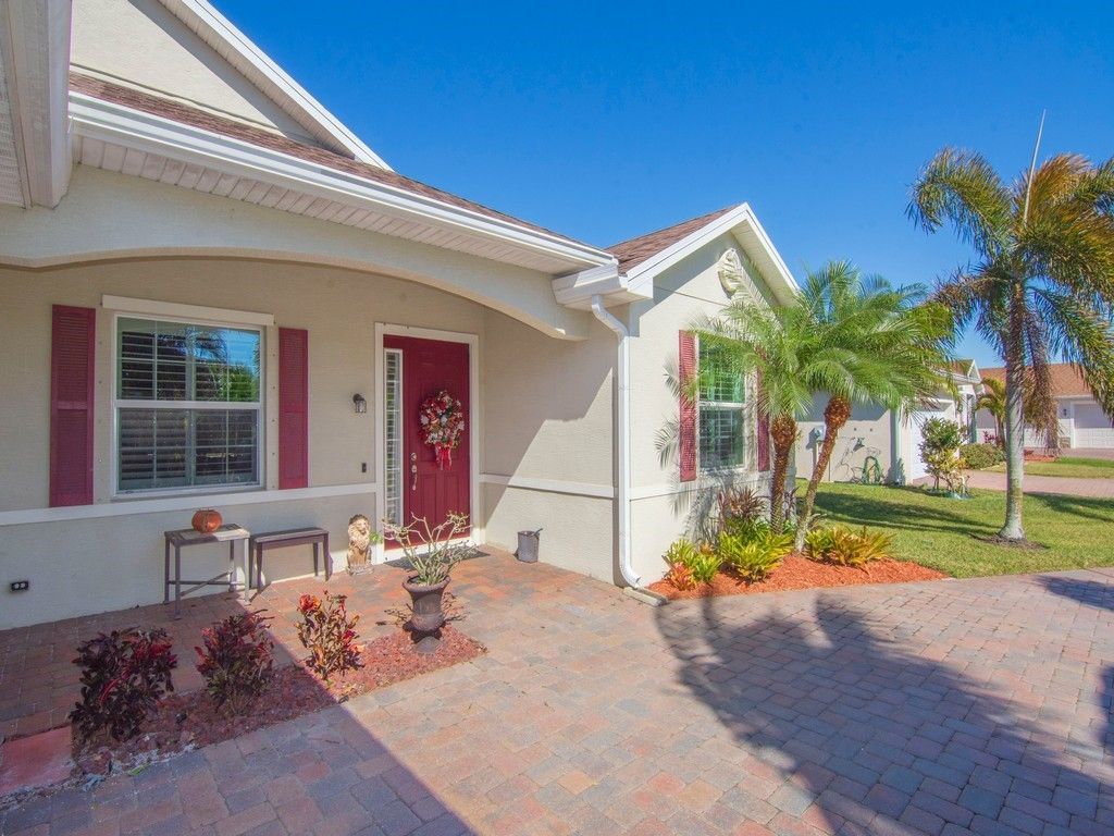 618 Gossamer Wing Way, Sebastian, FL 32958 Photo