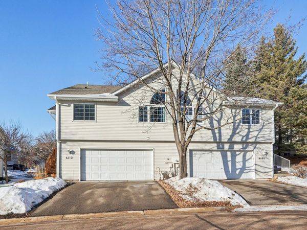 6112 Creek Line Drive, Minnetonka, MN 55345