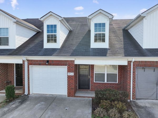 4712 Chelanie Cir, Murfreesboro, TN 37129