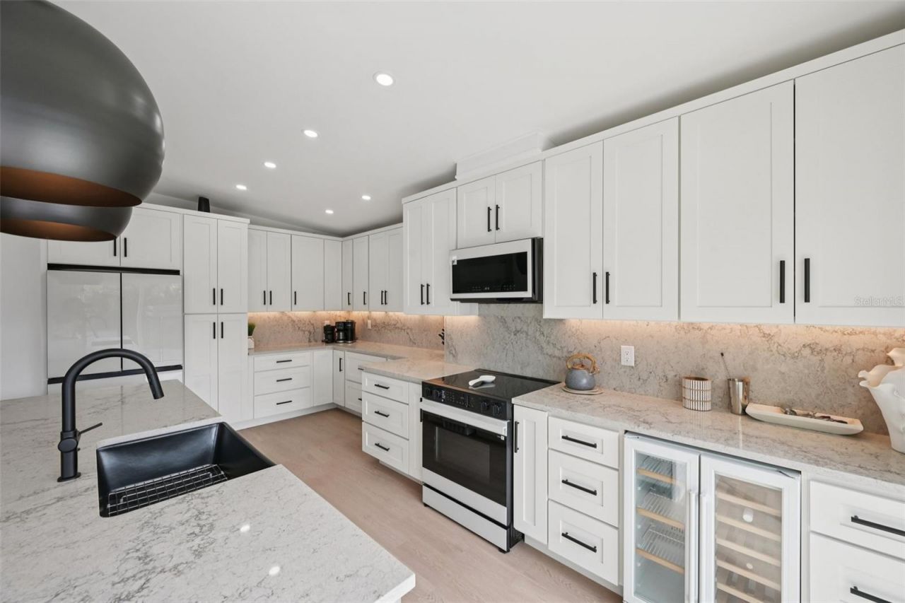 866 N Shore Drive, Anna Maria, FL 34216 Photo