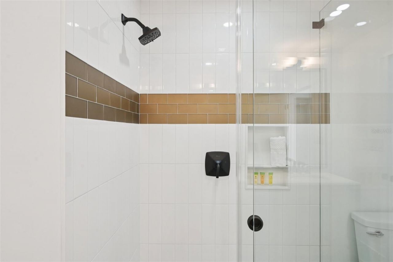 866 N Shore Drive, Anna Maria, FL 34216 Photo