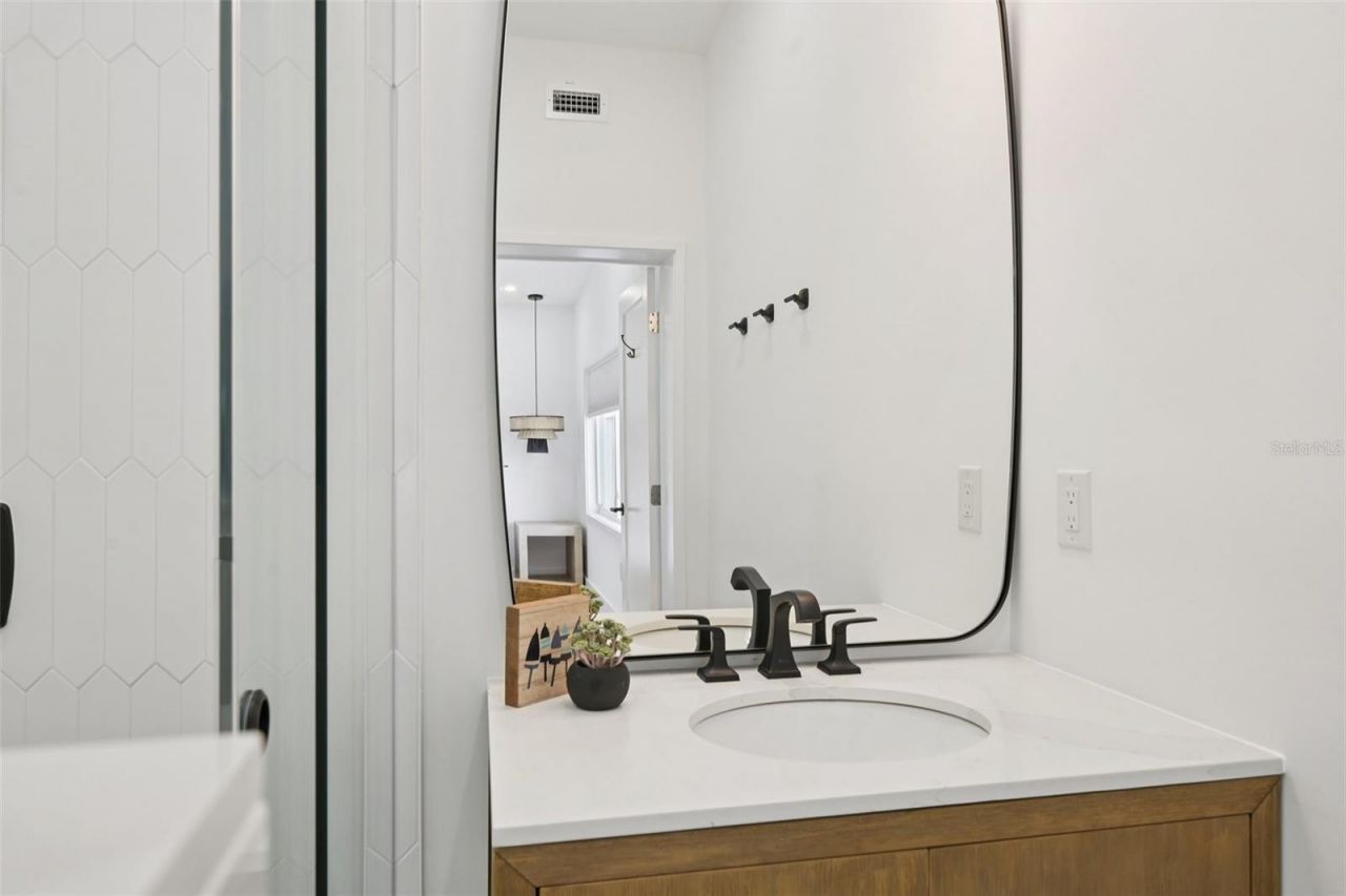 866 N Shore Drive, Anna Maria, FL 34216 Photo