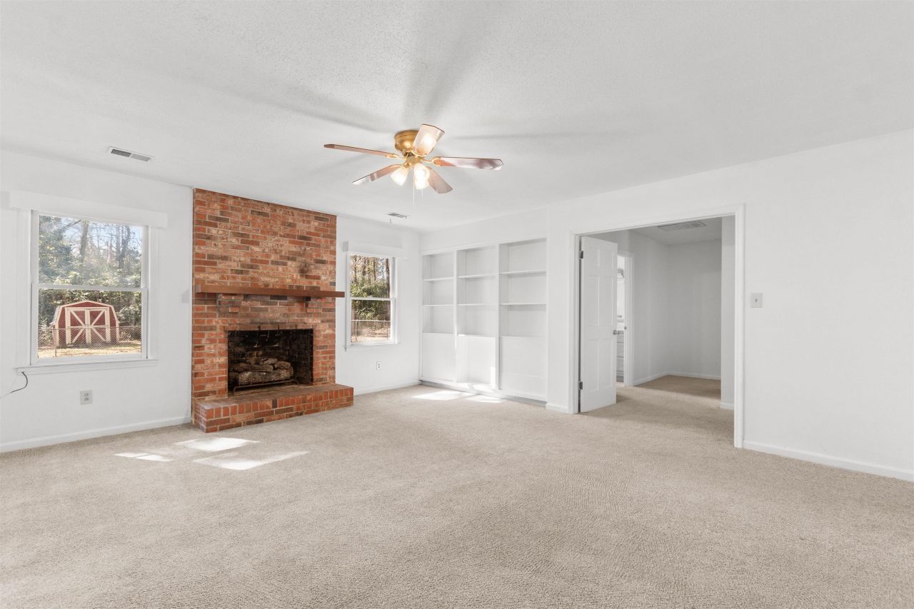 2905 Whites Bridge Dr.  Photo 10