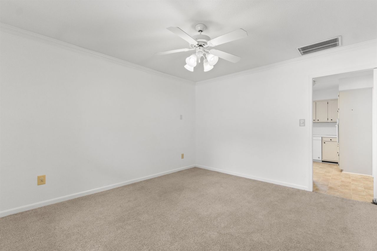 2905 Whites Bridge Dr.  Photo 14