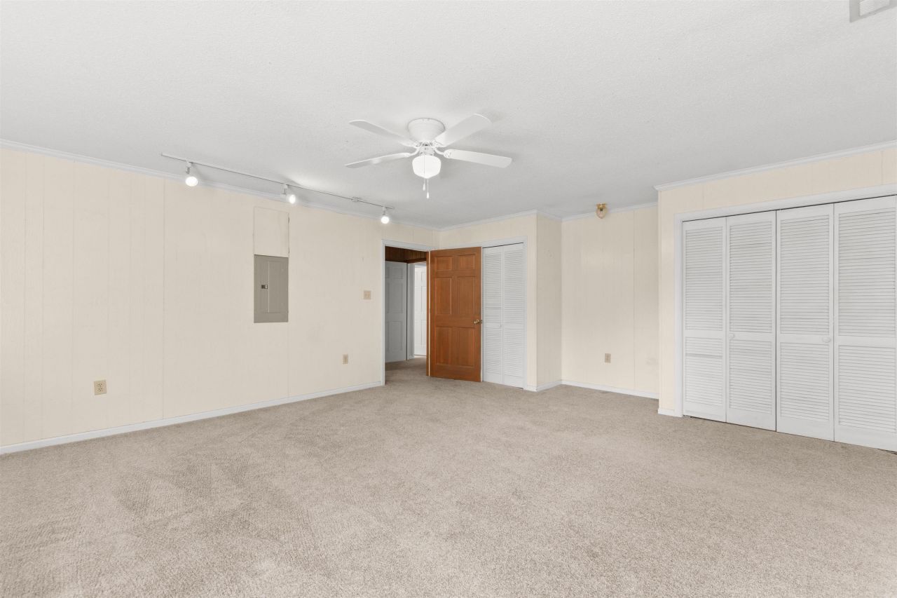 2905 Whites Bridge Dr.  Photo 23