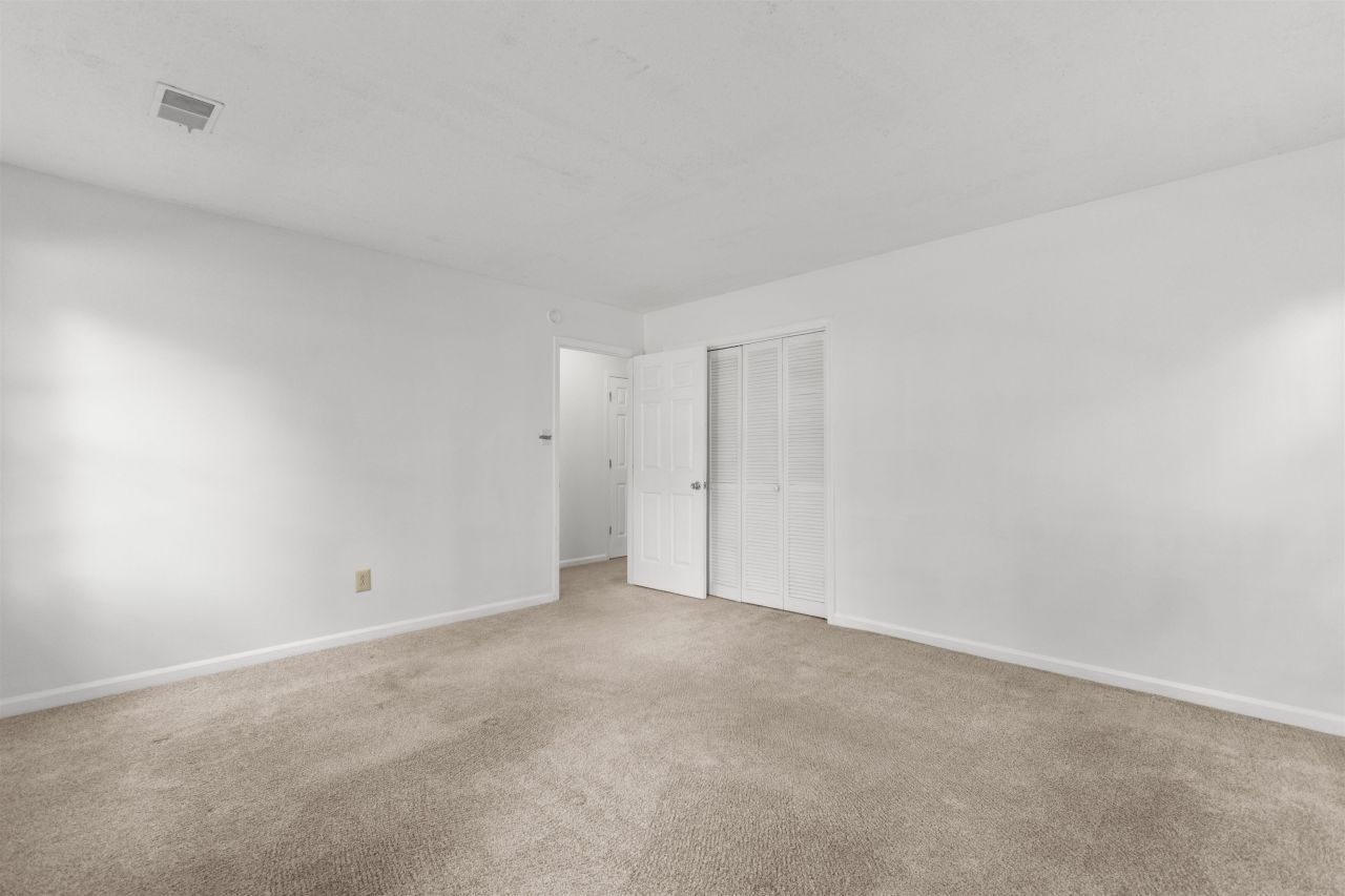 2905 Whites Bridge Dr.  Photo 32