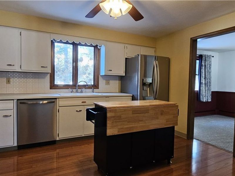 285 Tanglewood Trail, Wadsworth, OH 44281 Photo 10