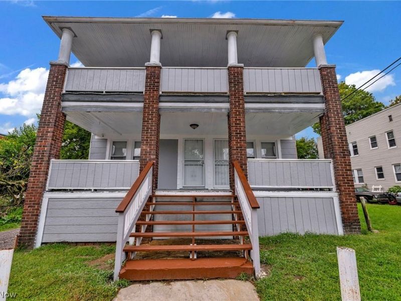 10111 Born Avenue, Cleveland, OH 44108 Photo 1