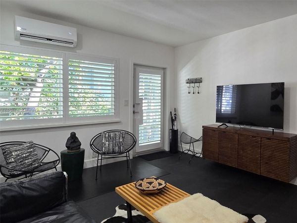 1021 Michigan Ave, Unit 9, Miami Beach, FL 33139