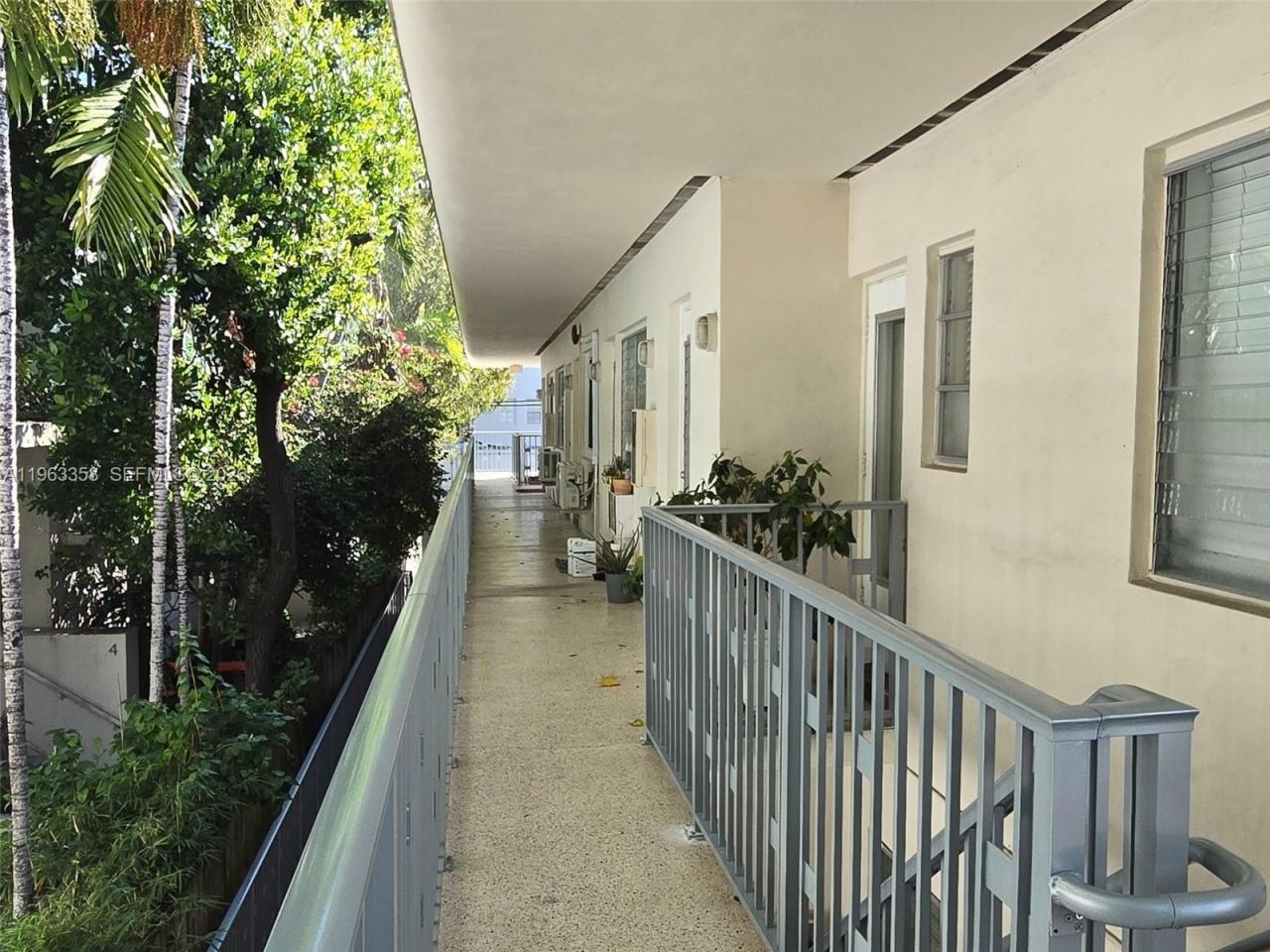 1021 Michigan Ave, Unit 9, Miami Beach, FL 33139 Photo