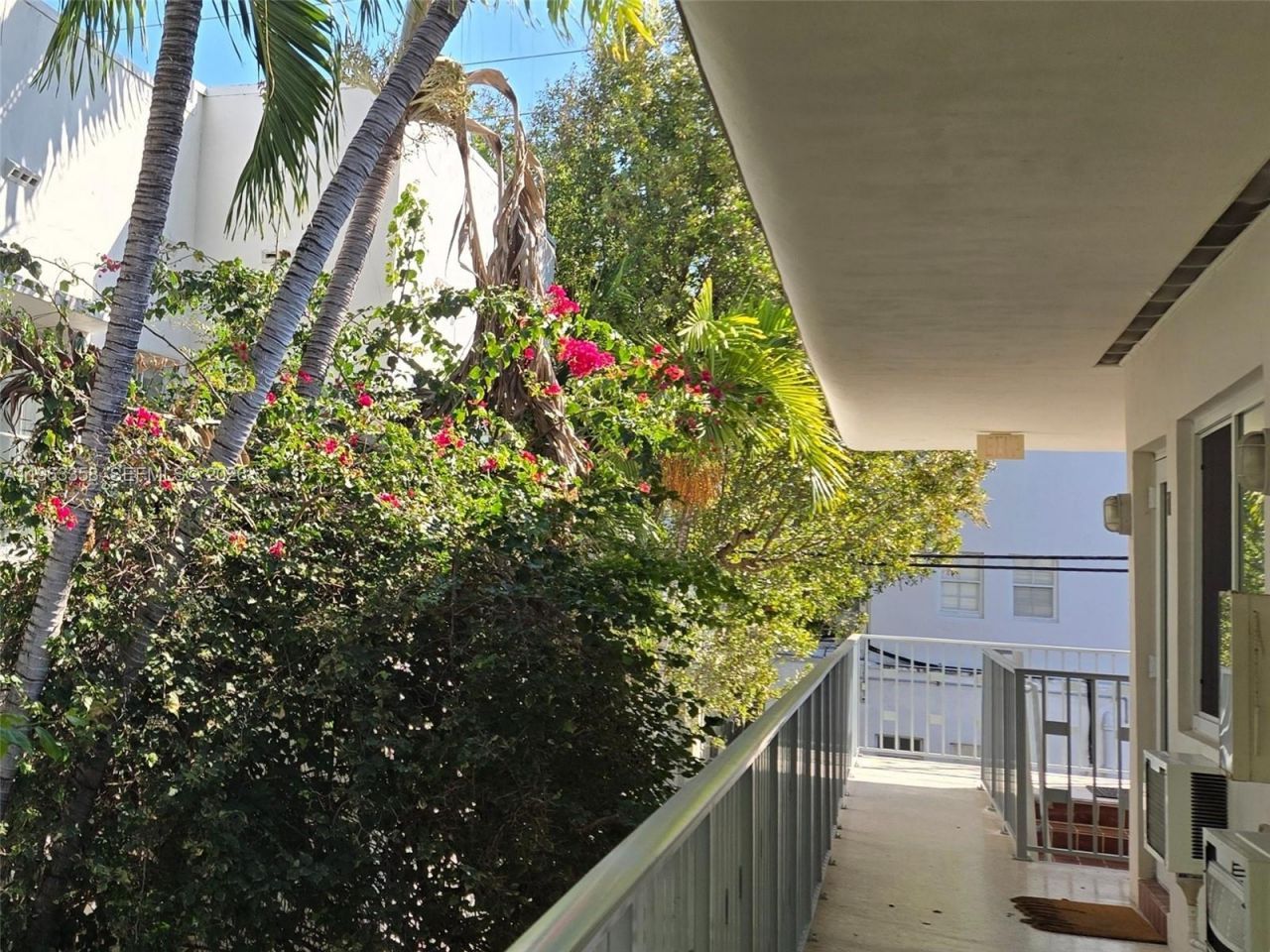 1021 Michigan Ave, Unit 9, Miami Beach, FL 33139 Photo