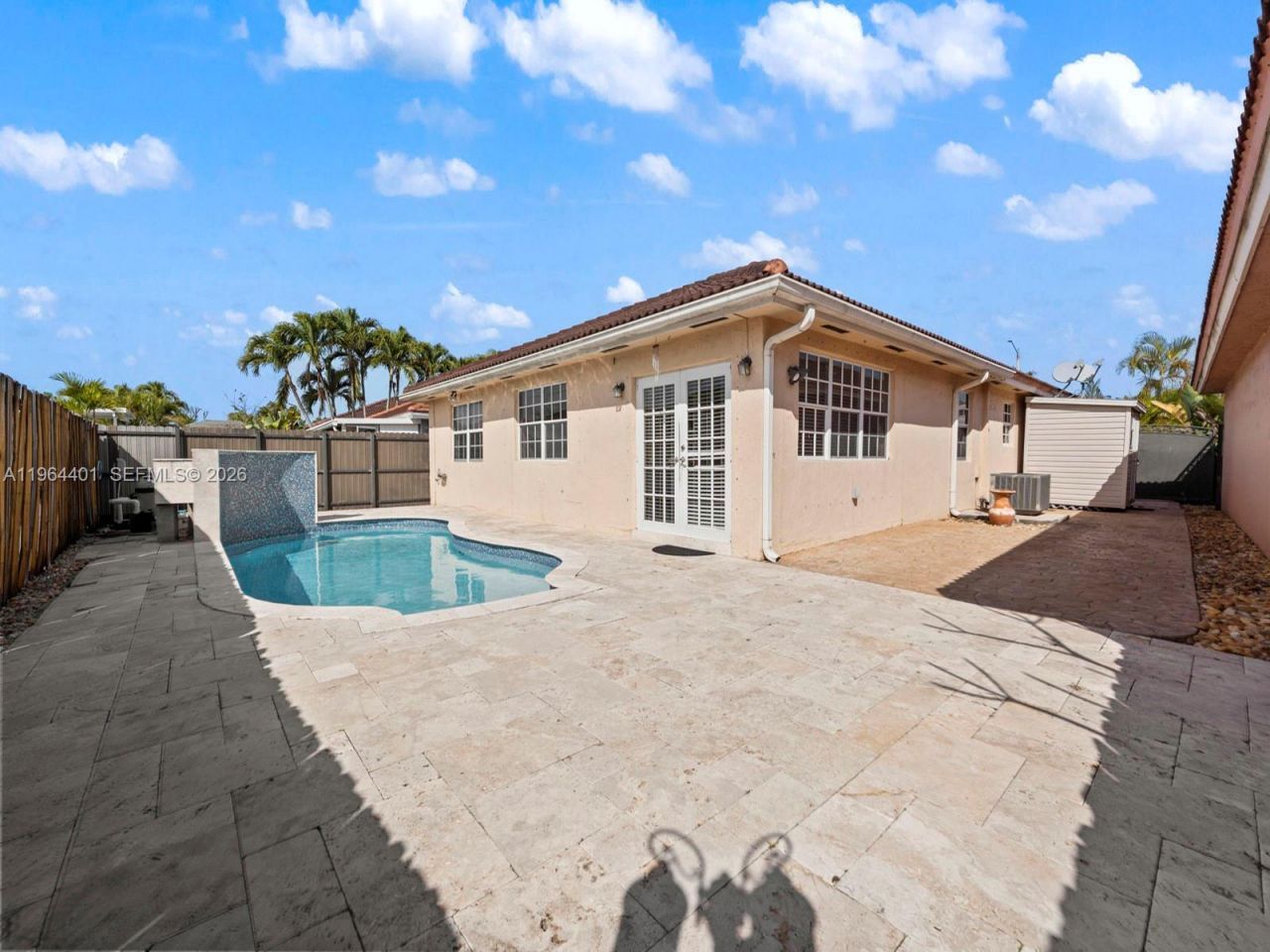 4962 SW 143rd Ave, Miami, FL 33175 Photo