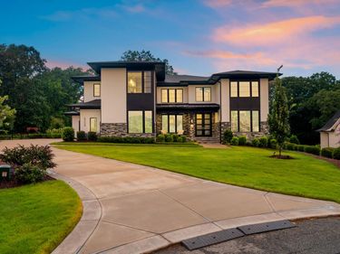 6508 Century Oak Court, Raleigh, NC 27613