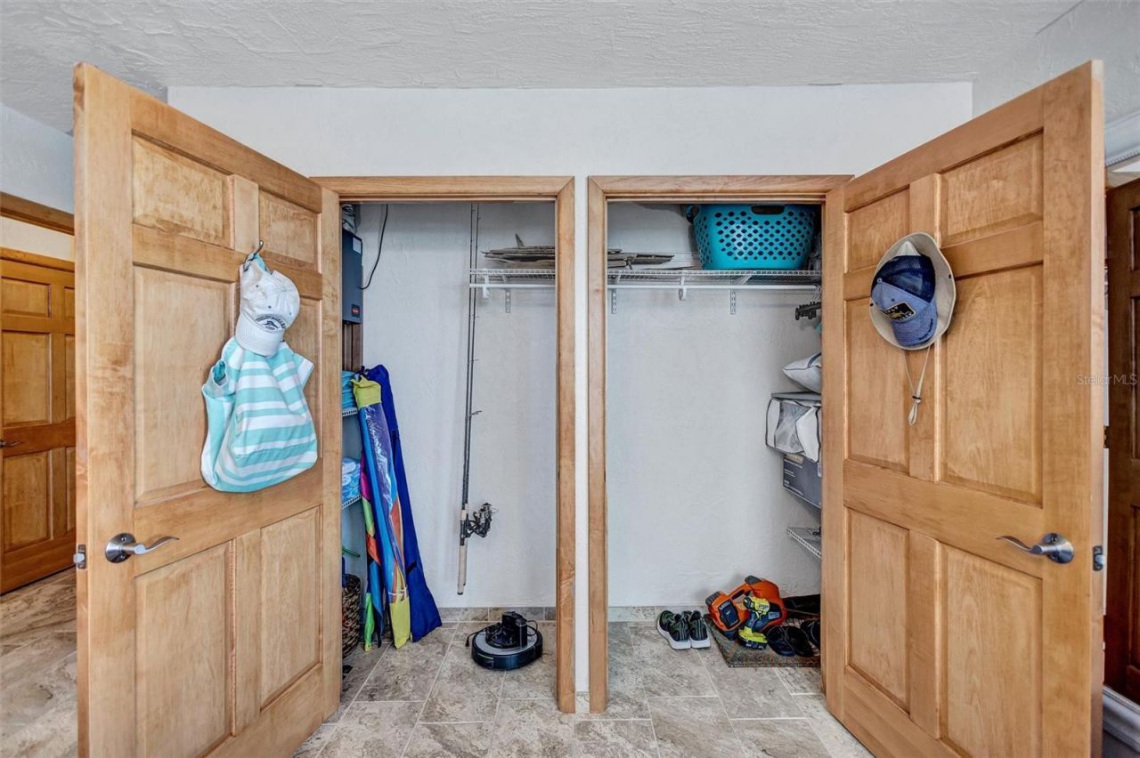 6140 Midnight Pass Road, Unit 101, Sarasota, FL 34242 Photo