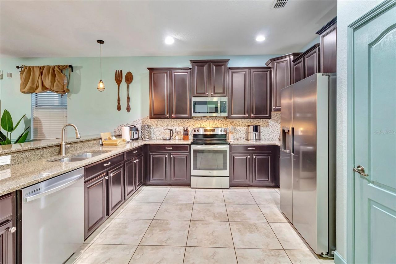 1424 Wexford Way, Davenport, FL 33896 Photo