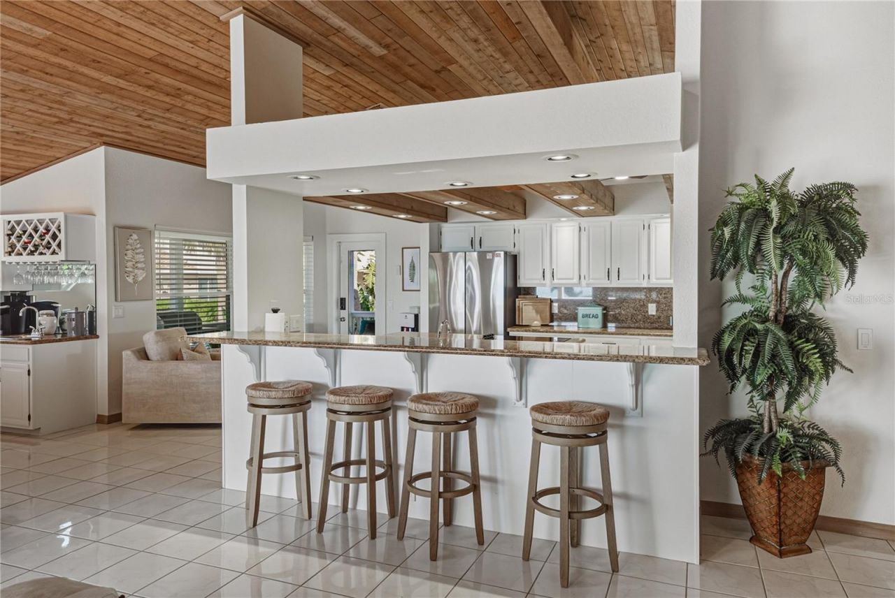 723 Pinta Drive, Tierra Verde, FL 33715 Photo