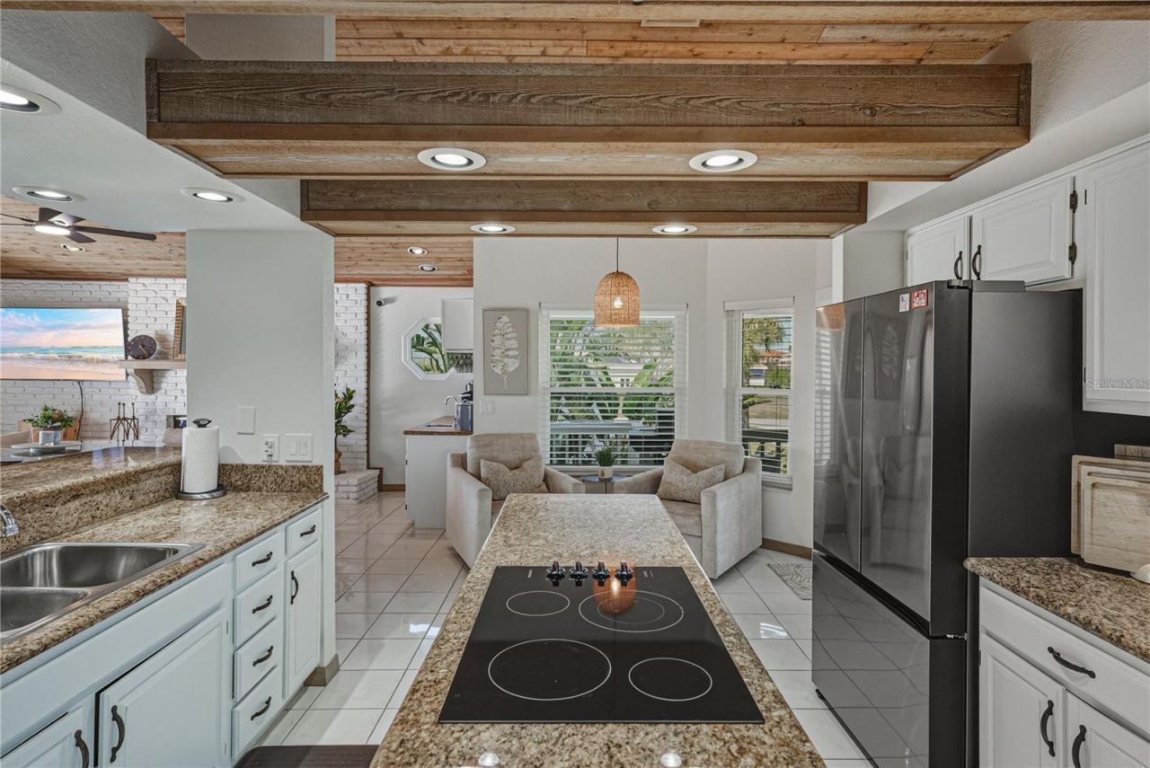 723 Pinta Drive, Tierra Verde, FL 33715 Photo