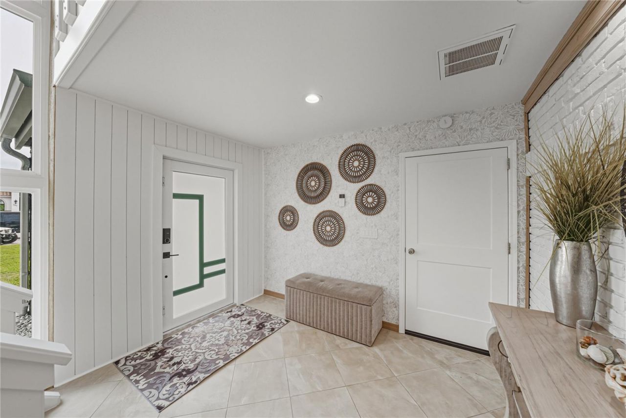 723 Pinta Drive, Tierra Verde, FL 33715 Photo