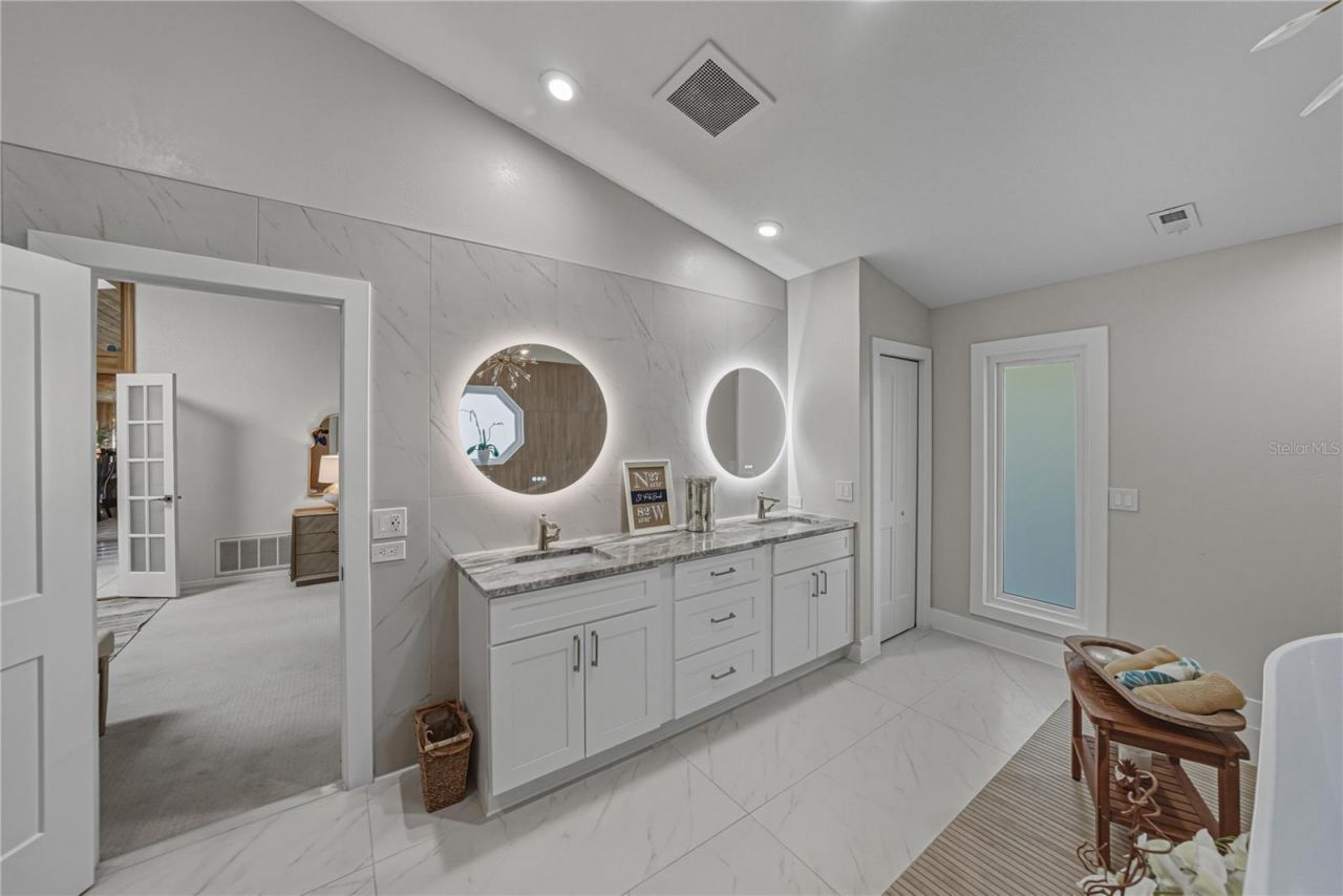 723 Pinta Drive, Tierra Verde, FL 33715 Photo