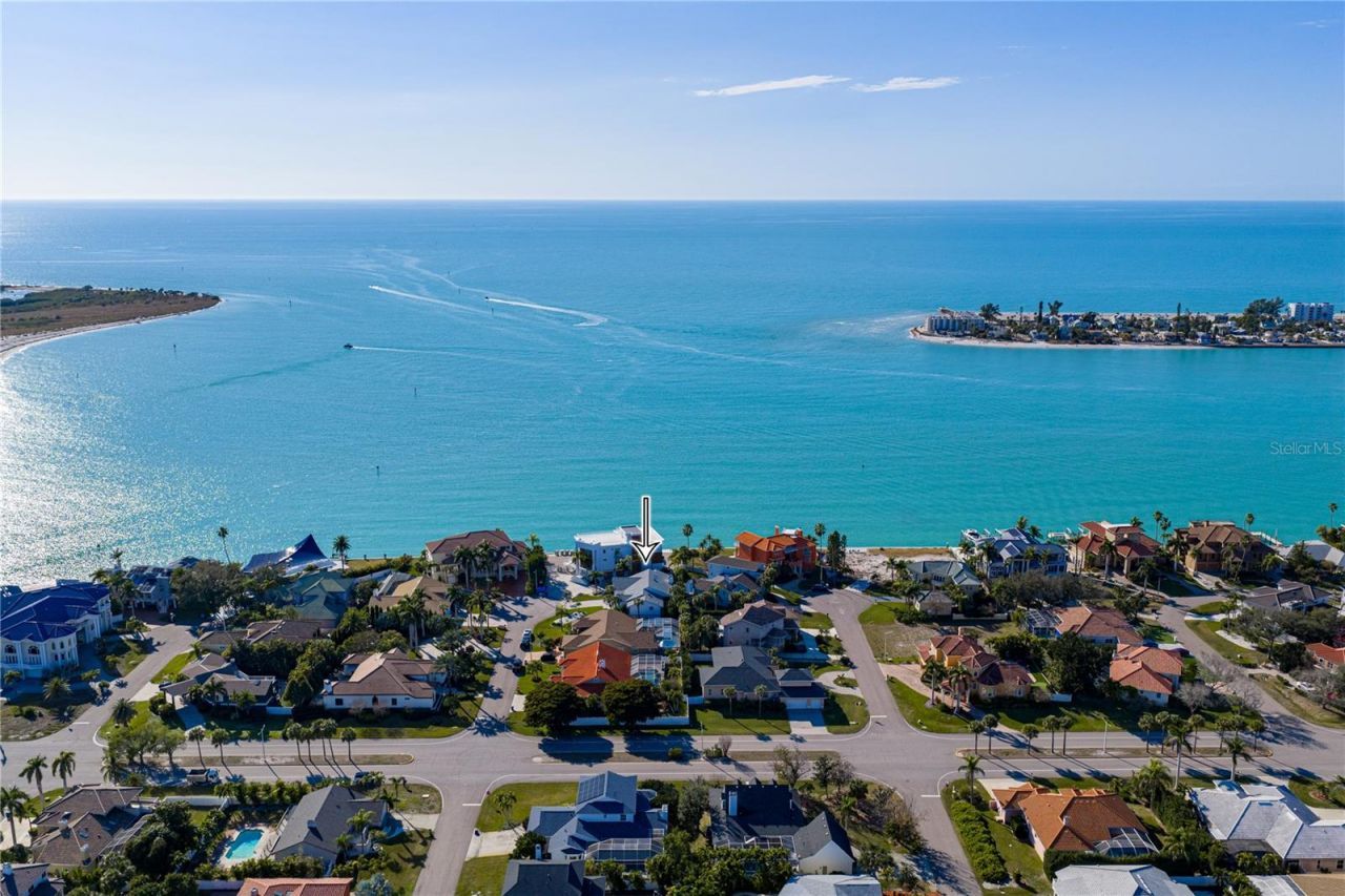 723 Pinta Drive, Tierra Verde, FL 33715 Photo