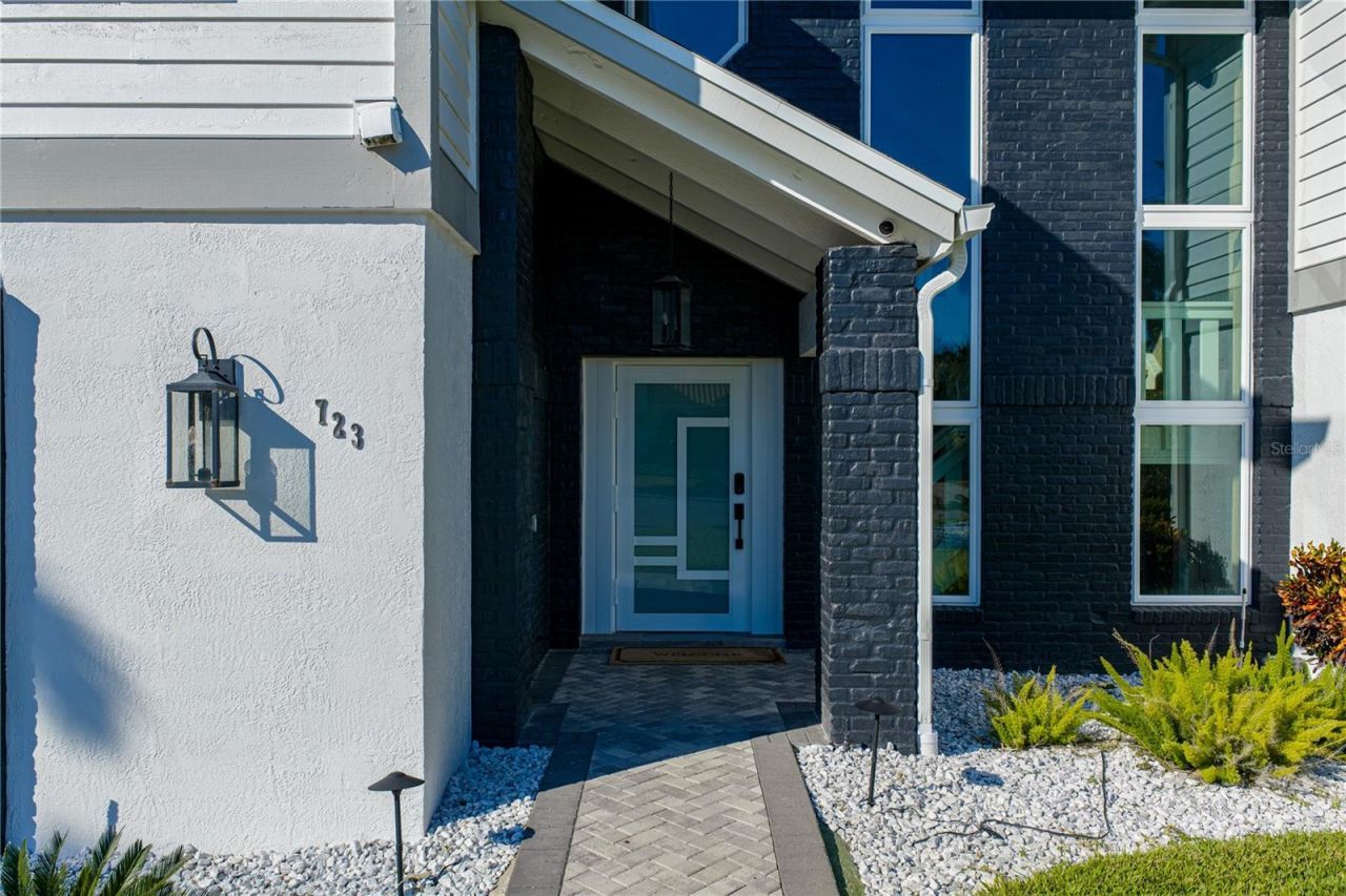 723 Pinta Drive, Tierra Verde, FL 33715 Photo