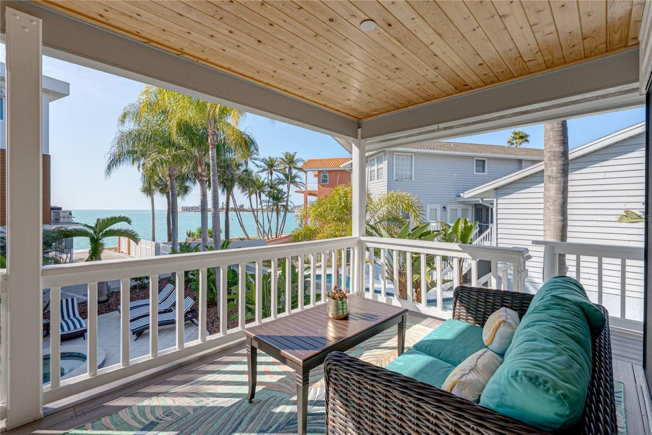 723 Pinta Drive, Tierra Verde, FL 33715 Photo