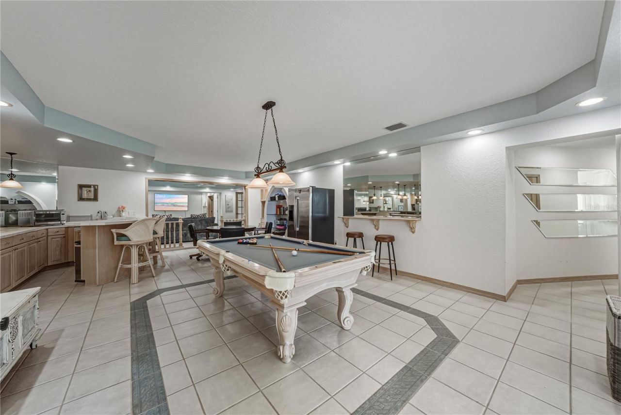 723 Pinta Drive, Tierra Verde, FL 33715 Photo