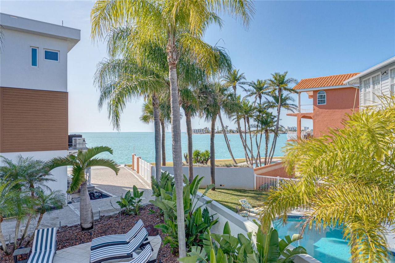 723 Pinta Drive, Tierra Verde, FL 33715 Photo