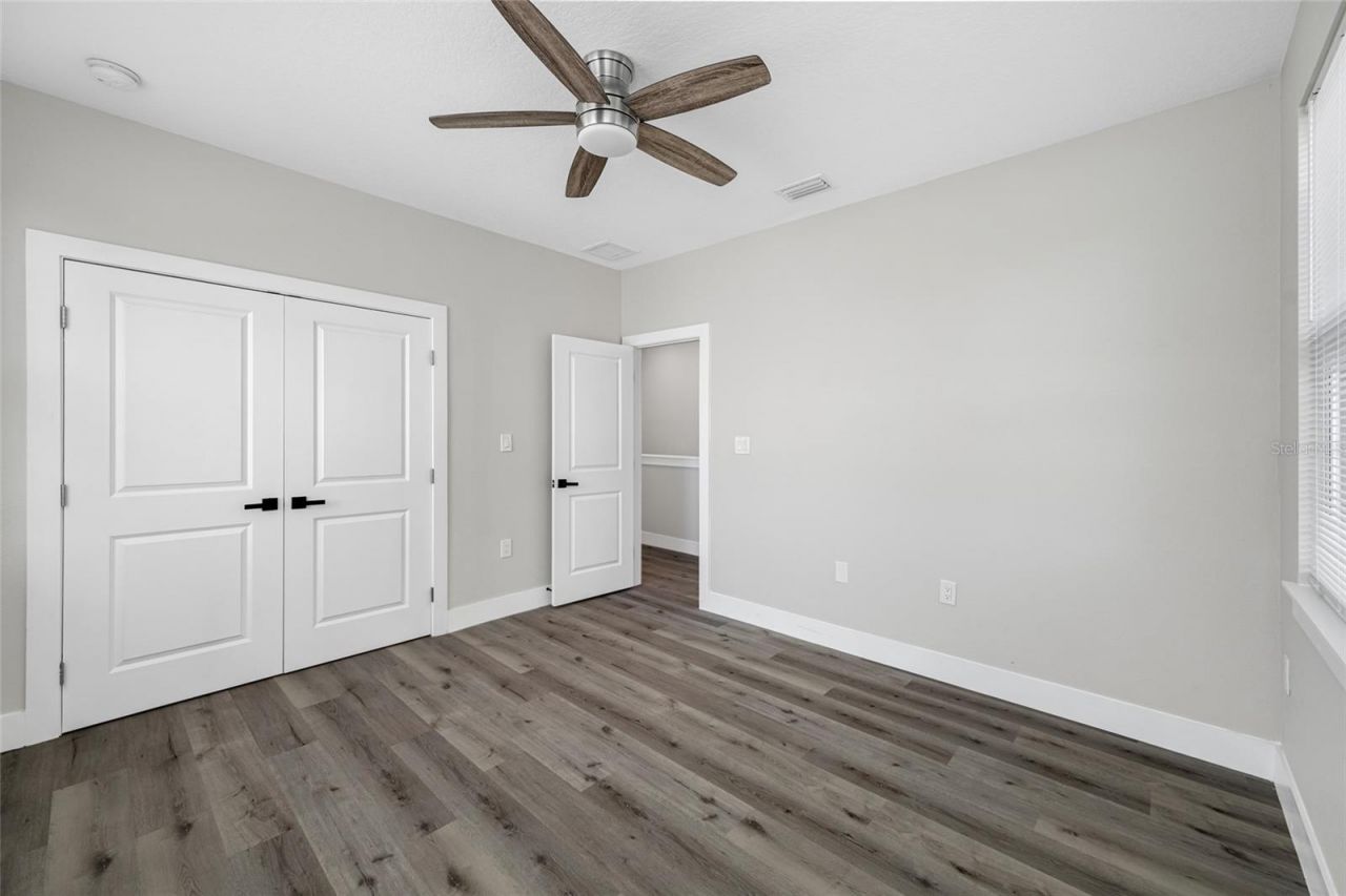 6910 Dartmouth Avenue N, Saint Petersburg, FL 33710 Photo