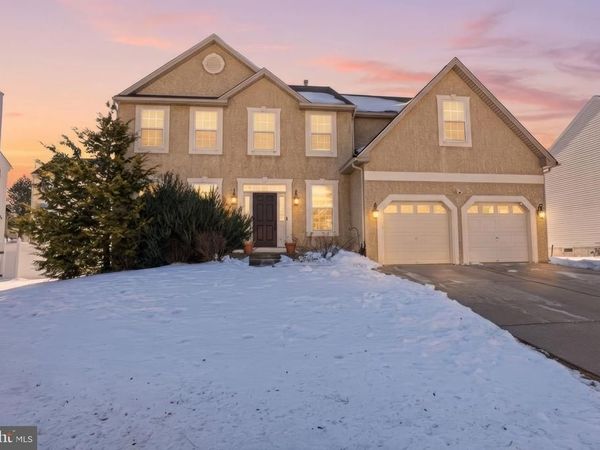 17 LOG CABIN ROAD, SICKLERVILLE, NJ 08081