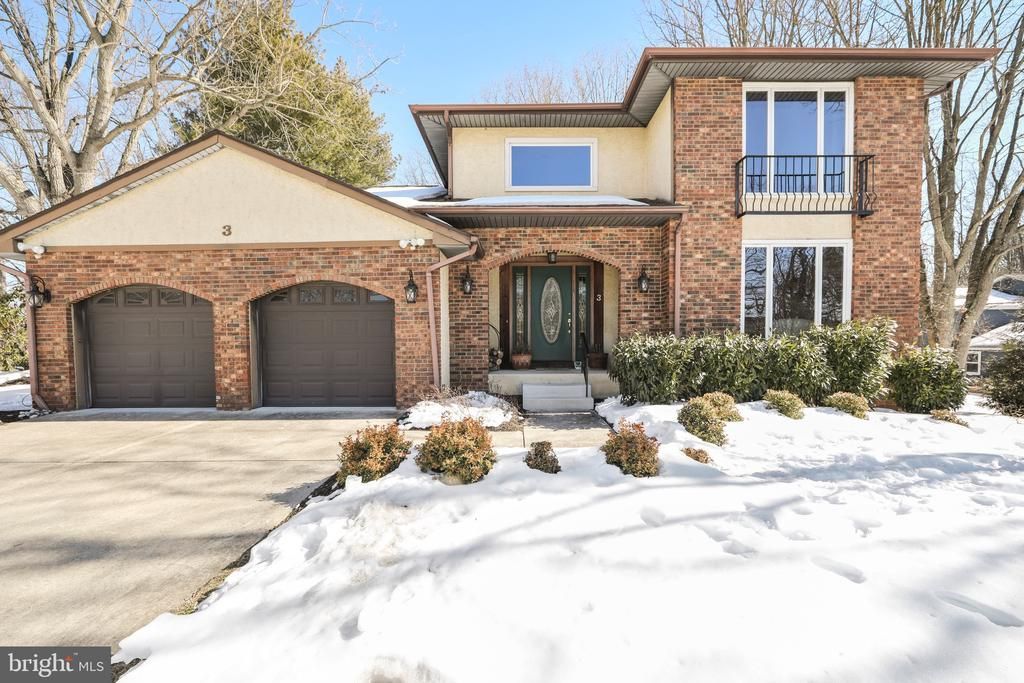 3 Acorn Hill Hollow, Voorhees, NJ 08043 Main Photo