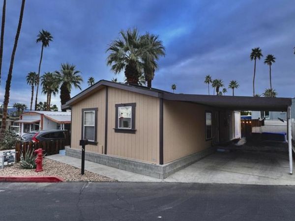 70260 Highway 111, Unit 32, Rancho Mirage, CA 92270