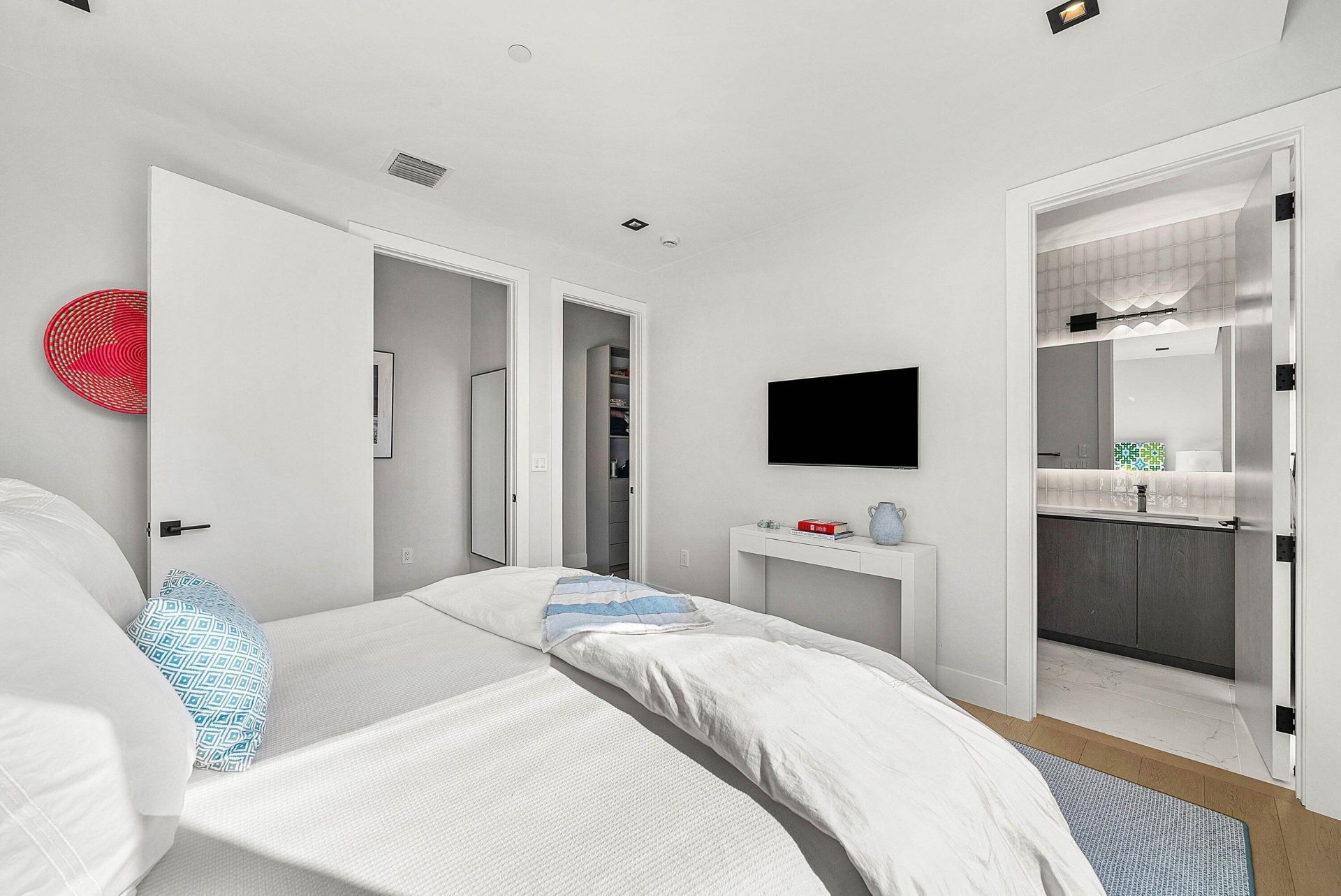 927 Witherspoon Lane, Delray Beach, FL 33483 Photo