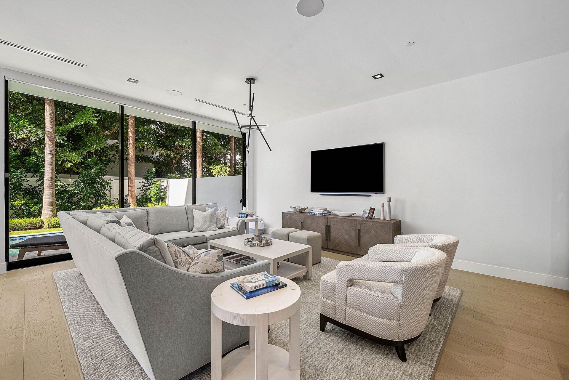 927 Witherspoon Lane, Delray Beach, FL 33483 Photo