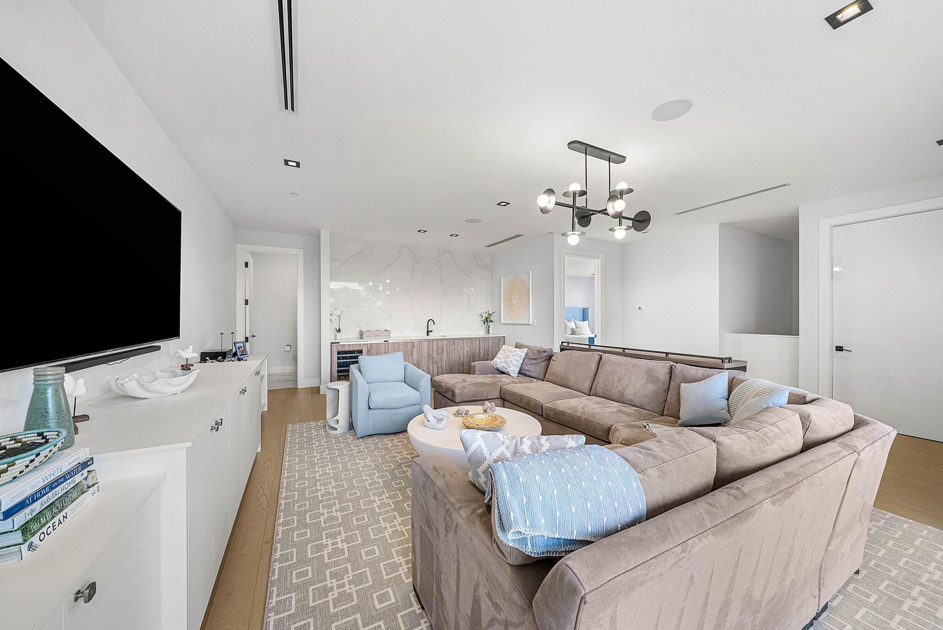 927 Witherspoon Lane, Delray Beach, FL 33483 Photo