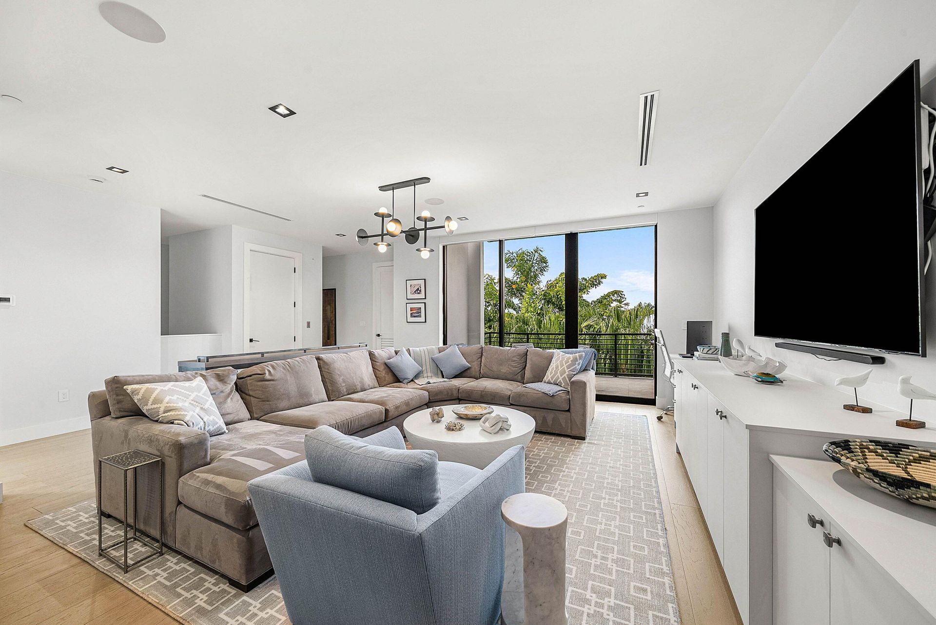 927 Witherspoon Lane, Delray Beach, FL 33483 Photo