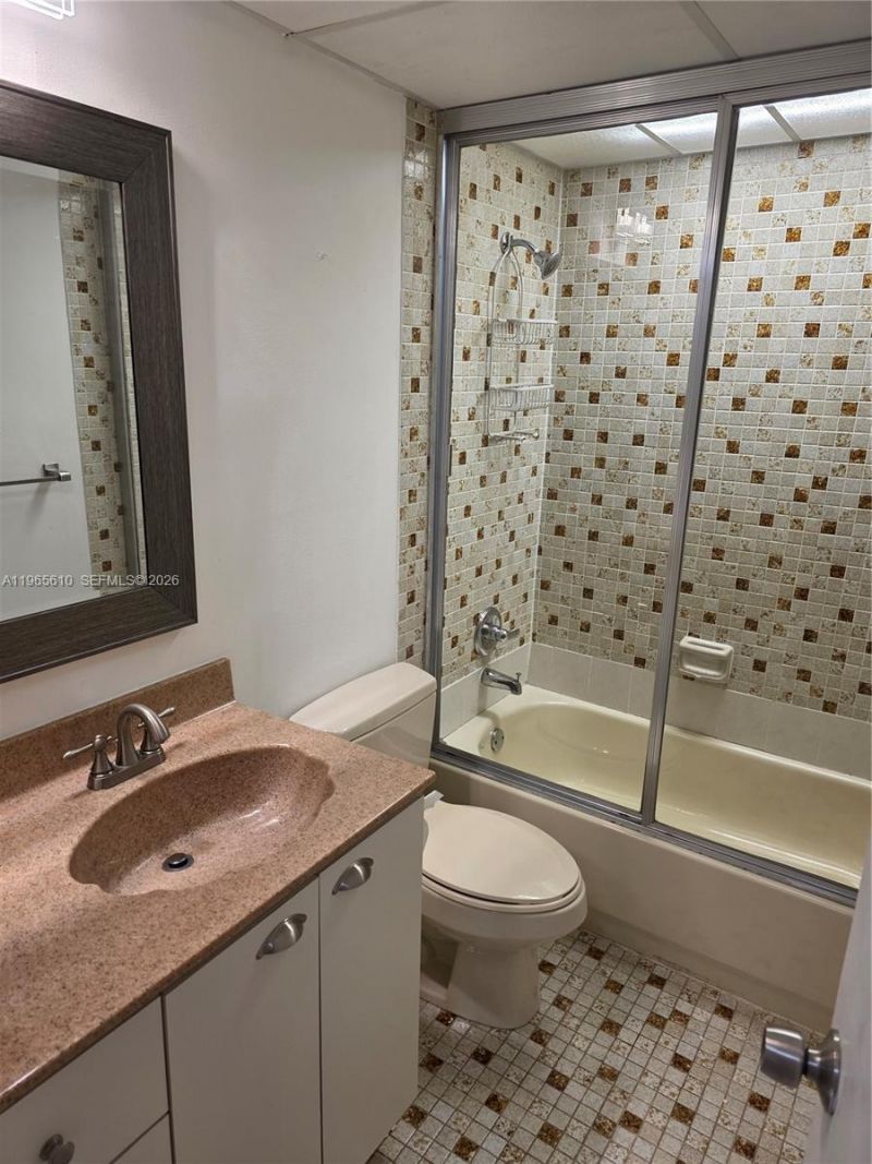 8065 SW 107th Ave, Unit 214, Miami, FL 33173 Photo