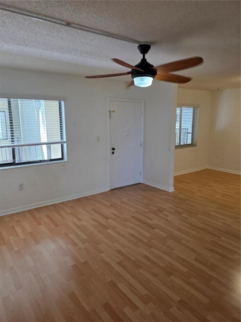 8065 SW 107th Ave, Unit 214, Miami, FL 33173 Photo