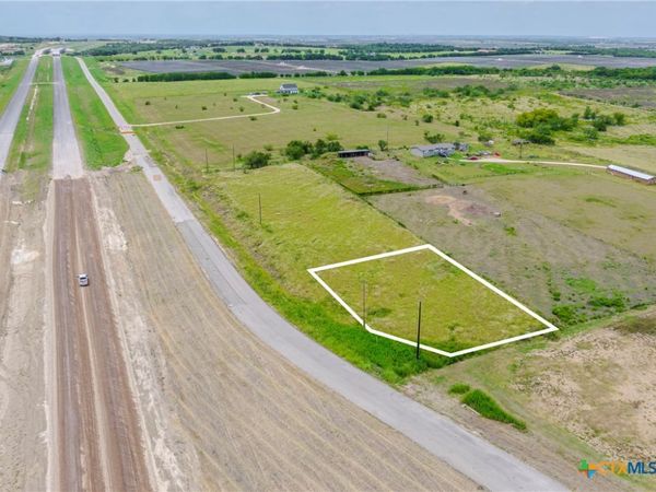 12076 hunt hill Road , Rogers, TX 76569